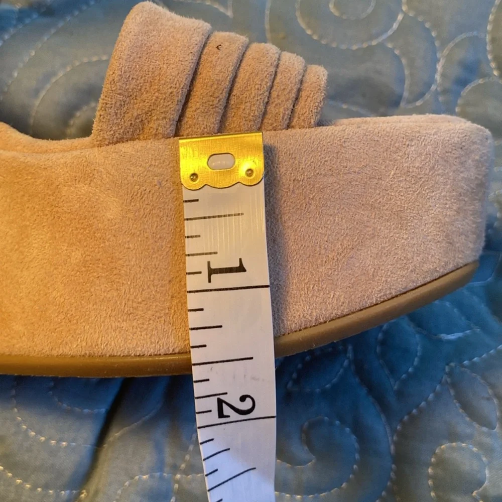 Stuart Weitzman Elegant Tan Wedge Sandals 5” (1.5” platform) - Picture 7 of 9